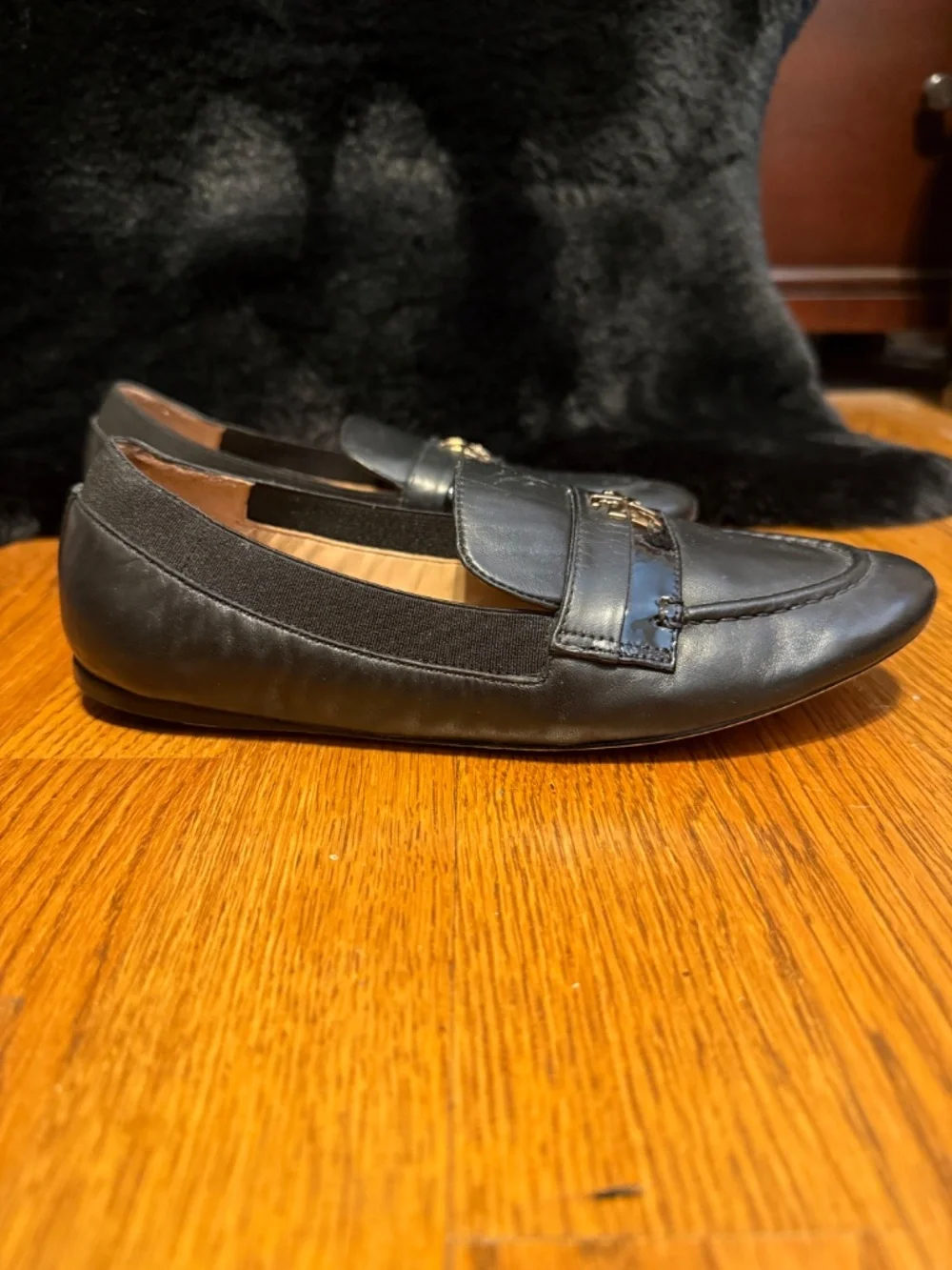 Black Tory Burch slip on loafers